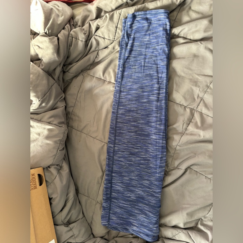 Athleta yoga pants